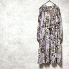 バイスバーサ　個性的　大きいサイズ　ひざ丈ワンピース　長袖　総柄　黒　春秋