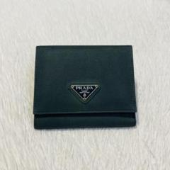 希少 週末セール　PRADA プラダ　三つ折り　二つ折り　ナイロン　緑　三角ロゴ 希少 週末セール PRADA プラダ 三つ折り 二つ折り ナイロン 緑