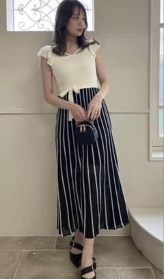 新品タグ付き　dazzlin ダズリン　シアープリーツニットワンピース