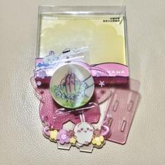 中国MINISO ちいかわ　桜シリーズ　 缶バッジ　アクリルスタンド　うさぎ