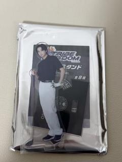 THERAMPAGE　 吉野北人 トラキンアクスタ非売品 スーツバージョン 2025年最新】吉野北人 アクスタ トラキンの人気アイテム - メルカリ