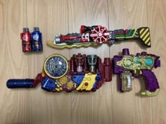 仮面ライダービルド　変身ベルト　武器