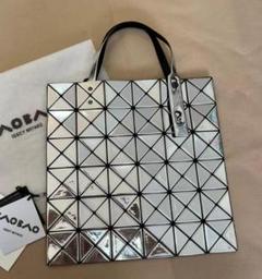 2025年最新】ISSEY MIYAKE BAOBAO トートバッグ シルバーの人気