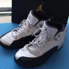 値下げ NIKE JORDAN12 ジョーダン12 タクシー 白黒 28cm