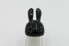 新品 CUNE キューン ちびウサギの顔に爪の石つきリング アクセサリー