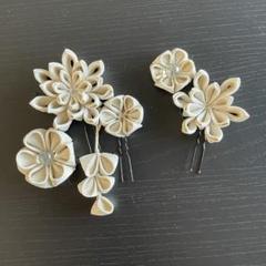 つまみ細工の髪飾り/ヘアアクセサリー　6ピースセット　白　花　シンプル　帯地