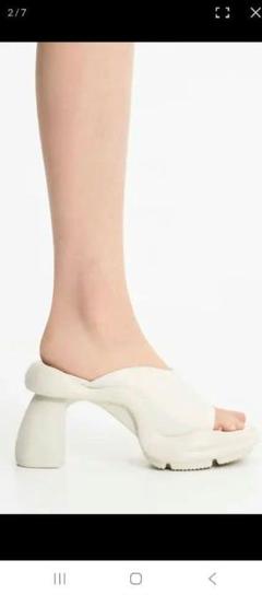 CHARLES&KEITH Leila レイラ オープントゥミュール　サンダル