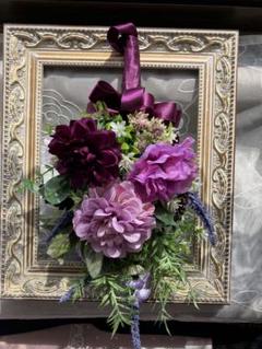 紫の造花スワッグ