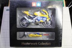 タミヤマスターワークコレクション ホンダRC211V’03(宇川仕様 完成品) Amazon | タミヤ 1/12 マスターワークコレクション No.17 ホンダ