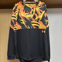 アンダーアーマー　ロンT オレンジ　Mサイズ