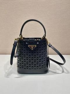 トライアングルカットバケットバッグブラック*912のサムネイル