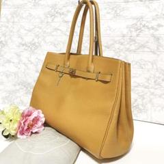 美品⭐️YURIE NITANI レザー トートバッグ イエロー ゴールド金具 美品⭐️YURIE NITANI レザー トートバッグ イエロー ゴールド