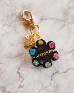 蜜柑　SixTONES 花フラワーキーホルダー　箱推し　推し活 蜜柑様専用 SixTONES 花フラワーキーホルダー 箱推し 推し活