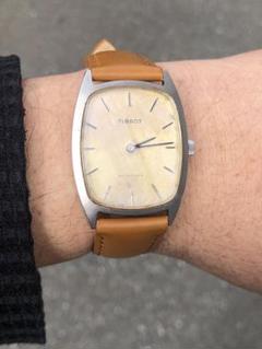 2025年最新】tissot STYLISTの人気アイテム - メルカリ 2025年最新】tissot STYLISTの人気アイテム - メルカリ