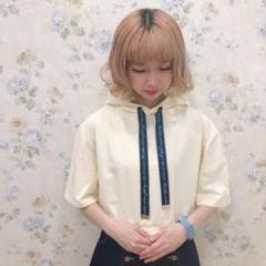 ロゴリボンフード付きTシャツ　フィントのサムネイル