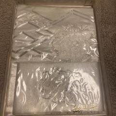 【新品】御誂　三越　新装帯白と銀のとても美しい帯　着物