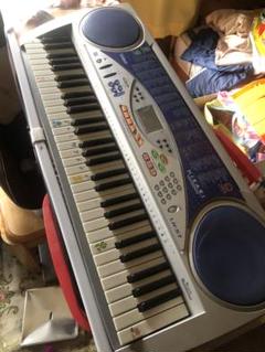 カシオ CASIO ＬＫ－５７ 光ナビゲーションキーボード スタンド付き］CASIO カシオ LK－57 光ナビゲーションキーボード