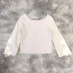 美品✨【AndCouture】花柄フレアスリーブトップス (M) 薄紫 混綿
