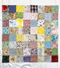 ⑤パッチワークマルチカバー　ハンドメイド