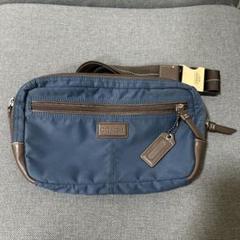 美品⭐︎COACH ネイビー ボディバッグ