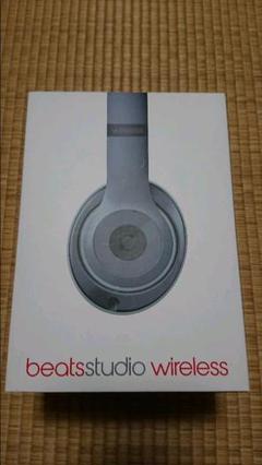 beats studio wireless titanium