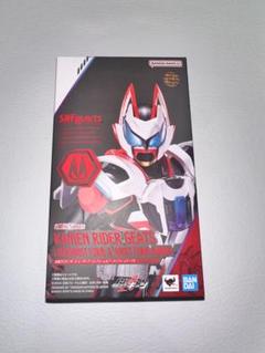 【中古】S.H.Figuarts仮面ライダーギーツレーザーブースト Amazon.co.jp: [バンダイ] S.H.Figuarts 仮面ライダーギーツ