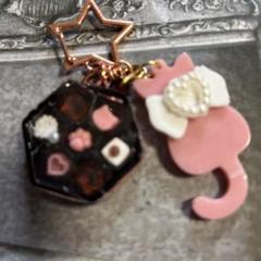 ピンク猫とチョコレートのチャーム②