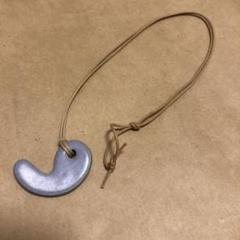 益子焼　ネックレス　勾玉　まがたま　陶器市のサムネイル