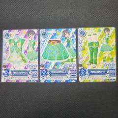 値下げ‼️アイカツ　アイカツカード　初期　スクールドレス　星宮いちご　藤堂ユリカ 値下げ‼️アイカツ アイカツカード 初期 スクールドレス 星宮