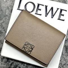 ✨極美品✨LOEWE トライフォールドウォレット　アナグラム　レザー　付属品完備 極美品】LOEWE 三つ折り財布 レザー アナグラム トライ