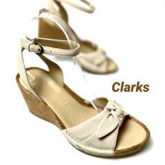 Clarks クラークス 23cm リボン サンダル コルク ウエッジ 美品