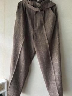 alicia PAGEBOY ブラウングレンチェック ベルト付スラックス ボトムのサムネイル