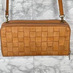 ズッケロフィラート　ショルダーバッグ　レディース 財布　牛革　編み込み