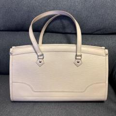 LOUIS VUITTON♡エピマドレーヌPM 白