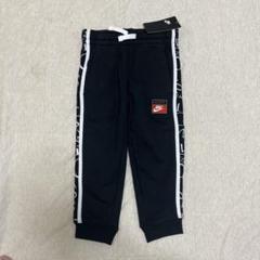 新品未使用タグ付き　NIKE スウェットパンツ　黒　3-4y 100cm