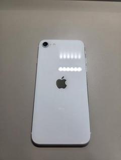iPhoneSE2 64GB 本体　白のサムネイル