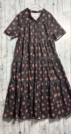 完売品　manana suerte vintageワンピース　スカート　花柄のサムネイル
