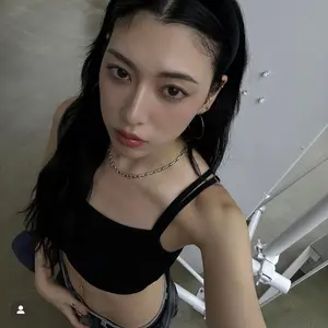 EVNNE パクハンビン ハンビン フォックスビン トレカケース トレカ セット EVNNE パクハンビン トレカセット - メルカリ