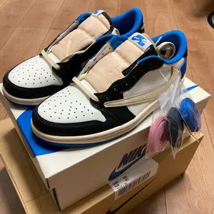 ナバホ スティーブン J ビゲイ クロス ペンダント インディアンジュエリー ナバホ族：Steven.J.Begay クロス ペンダント トップ - PINE