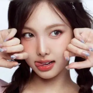 TWICE ready to be ぱっちんバンド ナヨン ナブリー TWICE ready to be ぱっちんバンド ナヨン ナブリー - メルカリ