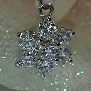 中央宝石研究所ソーティング❤天然アレキサンドライト アレキサンドライト 天然 0.180ct 中央宝石ソーティング付き