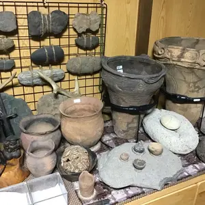 縄文　弥生　古墳　石器　土器　矢じり　勾玉　円盤状土製品　No59 縄文 弥生 古墳 石器 土器 矢じり 勾玉 円盤状土製品 No59