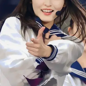 乃木坂46 生写真 冨里奈央　13th anniversary 座りヨリ　レアポ 71Y7veJWRdL._AC_SY200_QL15_.jpg