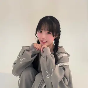 乃木坂46 奥田いろは 直筆サイン入り タペストリー 乃木フェス 乃木坂46 奥田いろは 直筆サイン入り タペストリー 乃木フェス