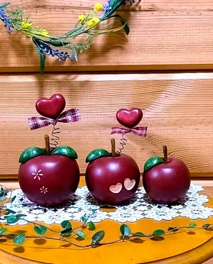 ⭐️アメリカンカントリー雑貨♥木製ෆまん丸りんごෆ&ハンガー&多目的マット ⭐️アメリカンカントリー雑貨♥木製ෆまん丸りんごෆ&ハンガー