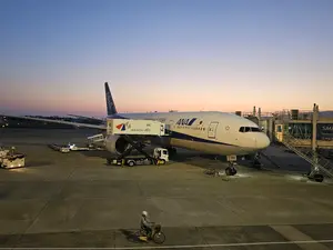 FINNAIR A330-300 1/200 わけあり品 スタンド無し 金属製 - メルカリ