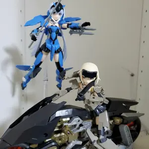 ツユ 2連アクリルキーホルダー - メルカリ