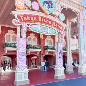 ミッキーマウス　90周年　フェイスタオル　新品　ディズニー　disney ミッキーマウス 90周年 フェイスタオル 新品 ディズニー disney