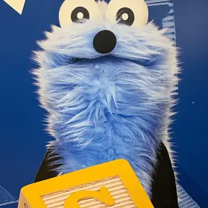 ちいかわとフォーデンが曲がり角でぶつかっちゃった(ちいデン