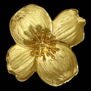 Young　未開封！ブルガリ 洋書 BVLGARI FROM 1884 Young 未開封！ブルガリ 洋書 BVLGARI FROM 1884 Young 未開封